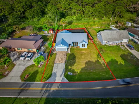 4802 Sunset Boulevard Fort Pierce FL 34982