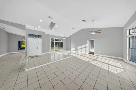 4802 Sunset Boulevard Fort Pierce FL 34982