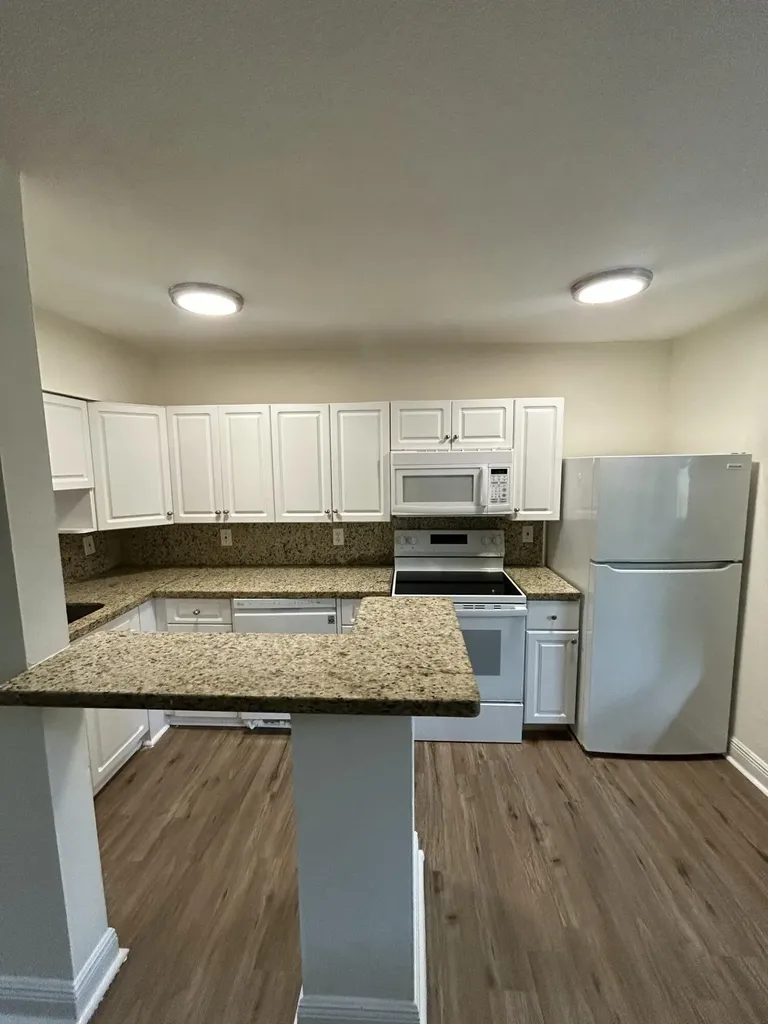 921 NE 17th Avenue Fort Lauderdale FL 33304