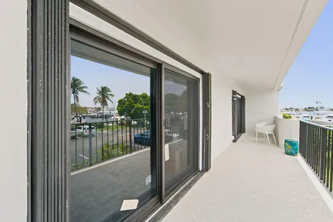 1208 Marine Way North Palm Beach FL 33408
