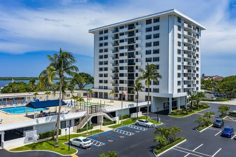 1208 Marine Way North Palm Beach FL 33408