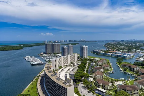 1208 Marine Way North Palm Beach FL 33408