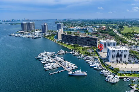 1208 Marine Way North Palm Beach FL 33408