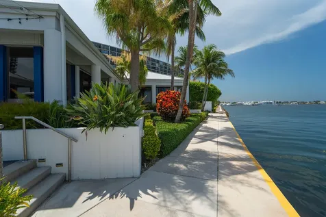 1208 Marine Way North Palm Beach FL 33408