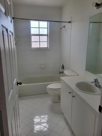 1570 NE 33 Road Homestead FL 33033