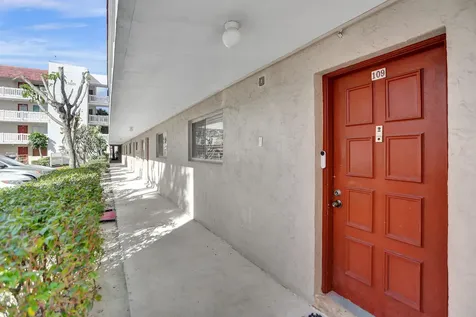 3601 Inverrary Drive Lauderhill FL 33319