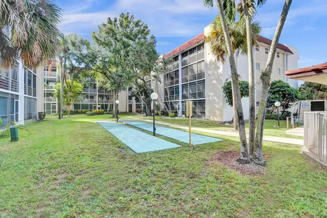 3601 Inverrary Drive Lauderhill FL 33319