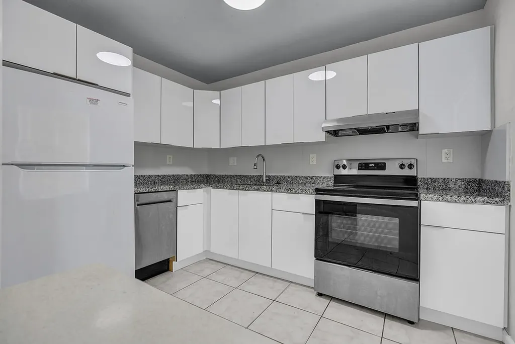 340 NW 19th Street Boca Raton FL 33432