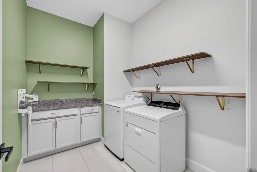 16293 Melogold Drive The Acreage FL 33470