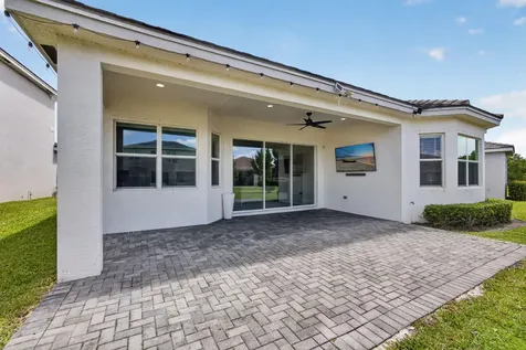 16293 Melogold Drive The Acreage FL 33470