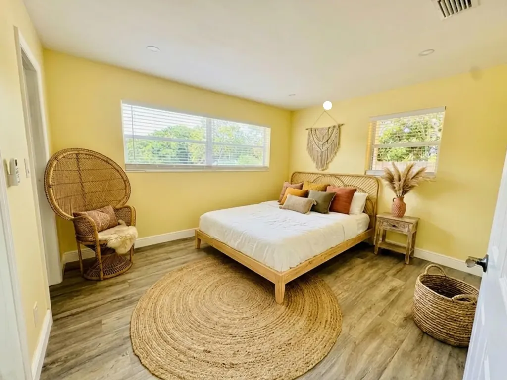 720 SE 15th Street Fort Lauderdale FL 33316