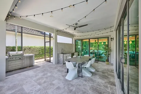 2819 Gin Berry Way West Palm Beach FL 33401
