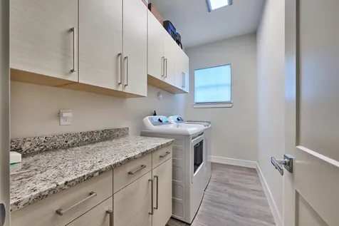 2819 Gin Berry Way West Palm Beach FL 33401