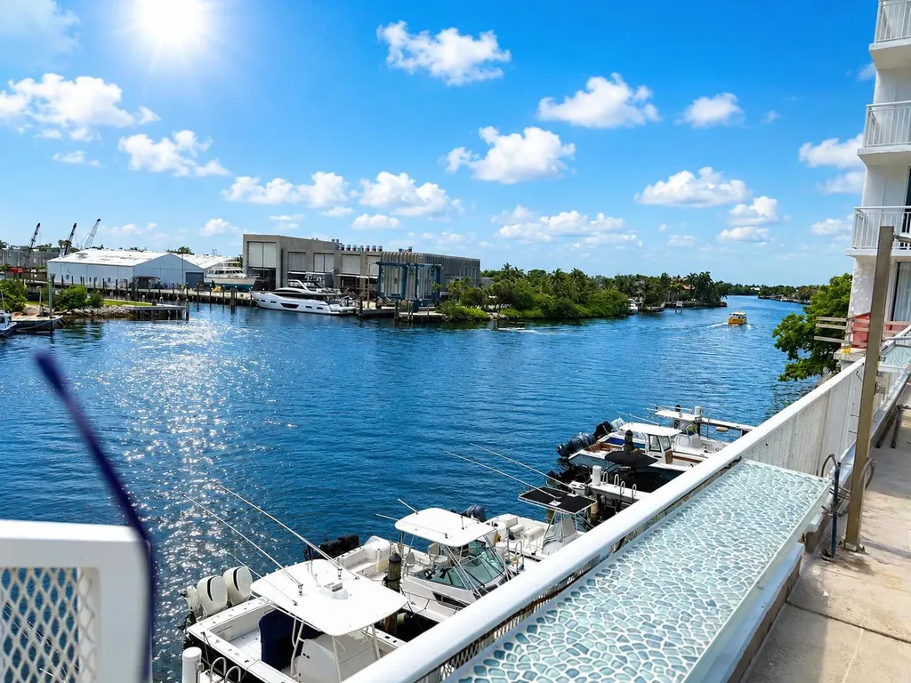 1505 N Riverside Drive Pompano Beach FL 33062