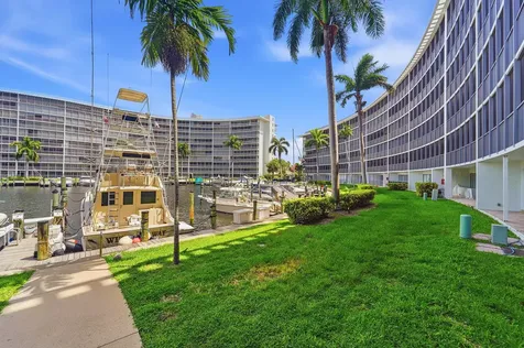 1427 E Hillsboro Boulevard Deerfield Beach FL 33441