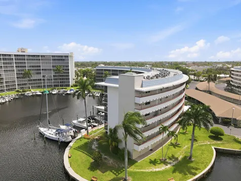 1427 E Hillsboro Boulevard Deerfield Beach FL 33441