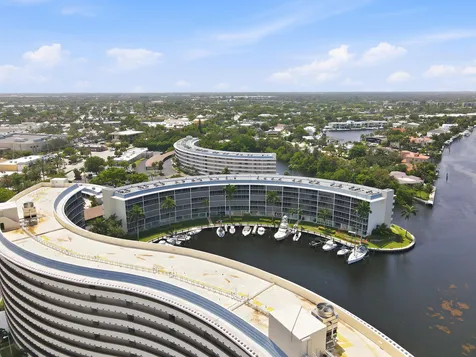 1427 E Hillsboro Boulevard Deerfield Beach FL 33441
