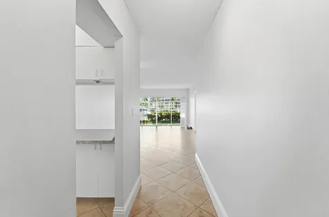 1427 E Hillsboro Boulevard Deerfield Beach FL 33441