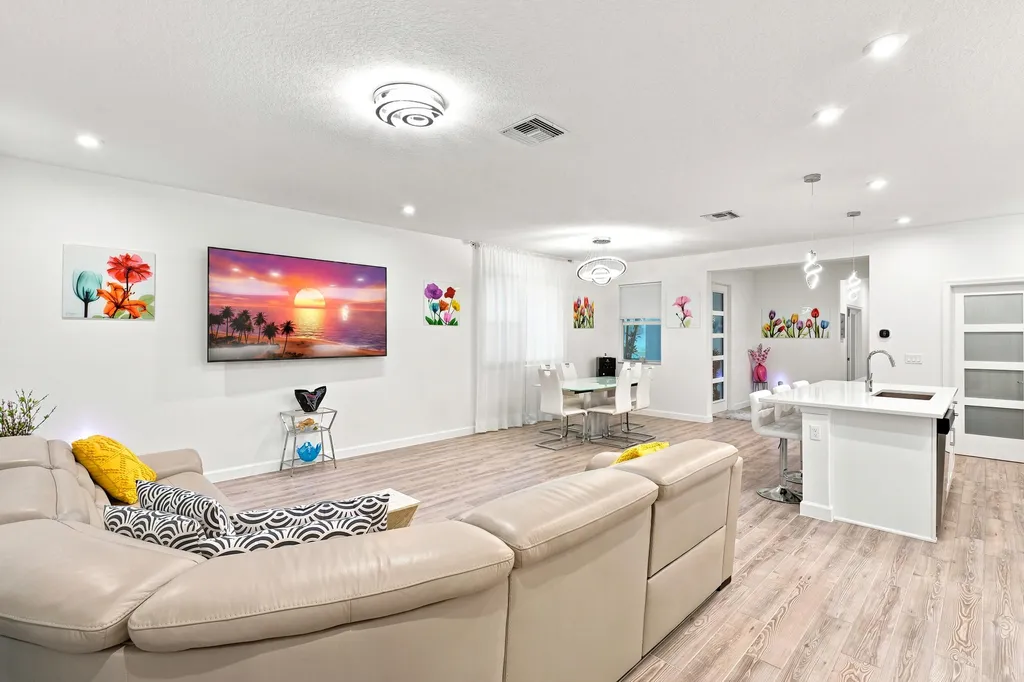11639 SW Viridian Boulevard Port St Lucie FL 34987