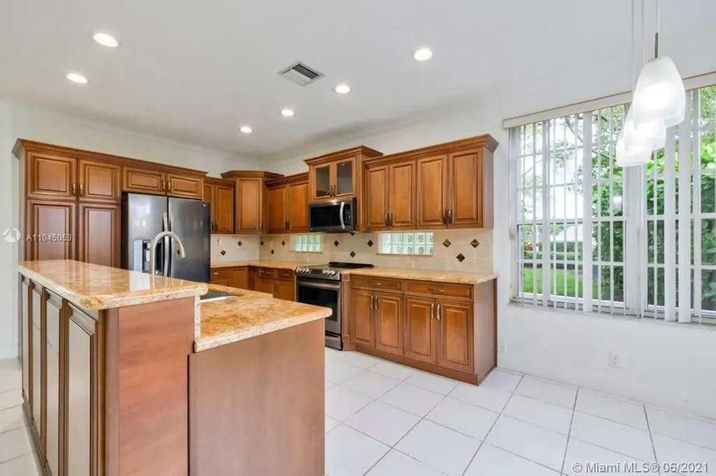 12375 NW 10th Drive Coral Springs FL 33071
