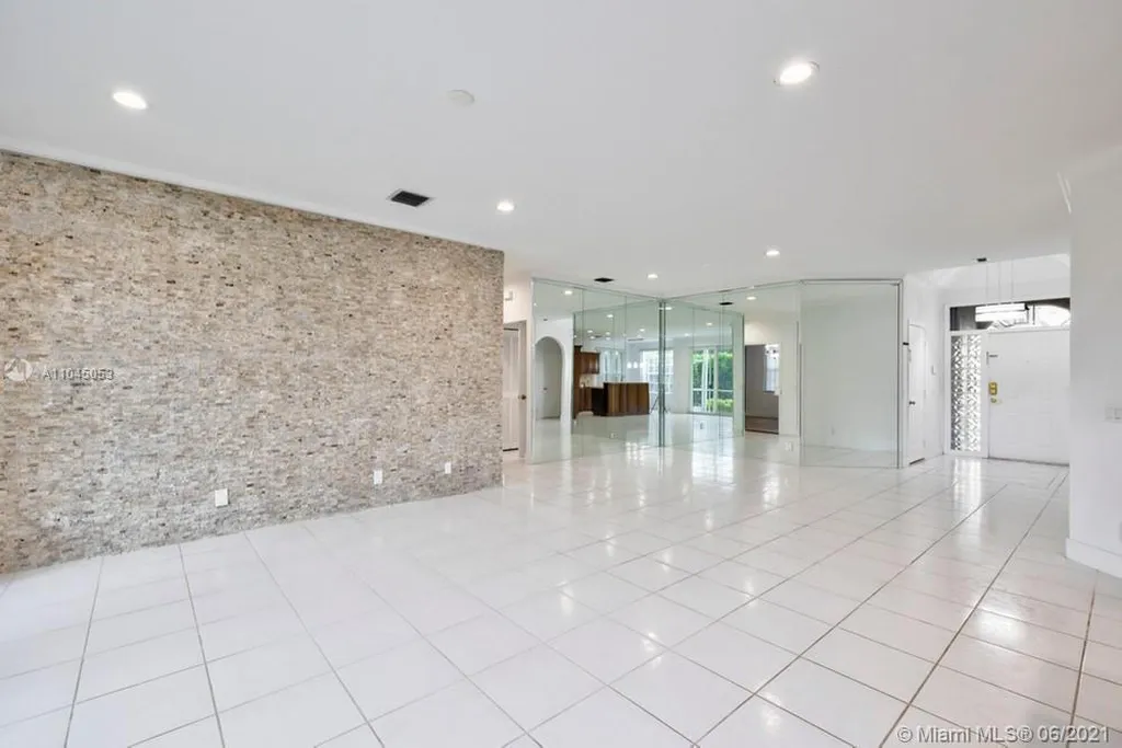 12375 NW 10th Drive Coral Springs FL 33071