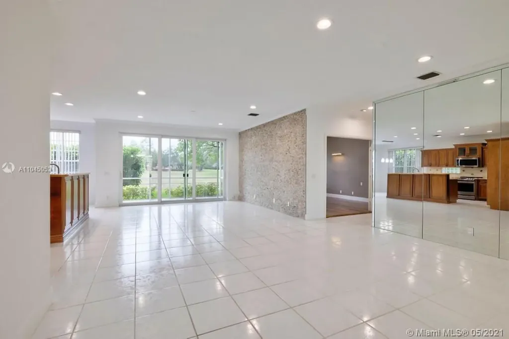 12375 NW 10th Drive Coral Springs FL 33071