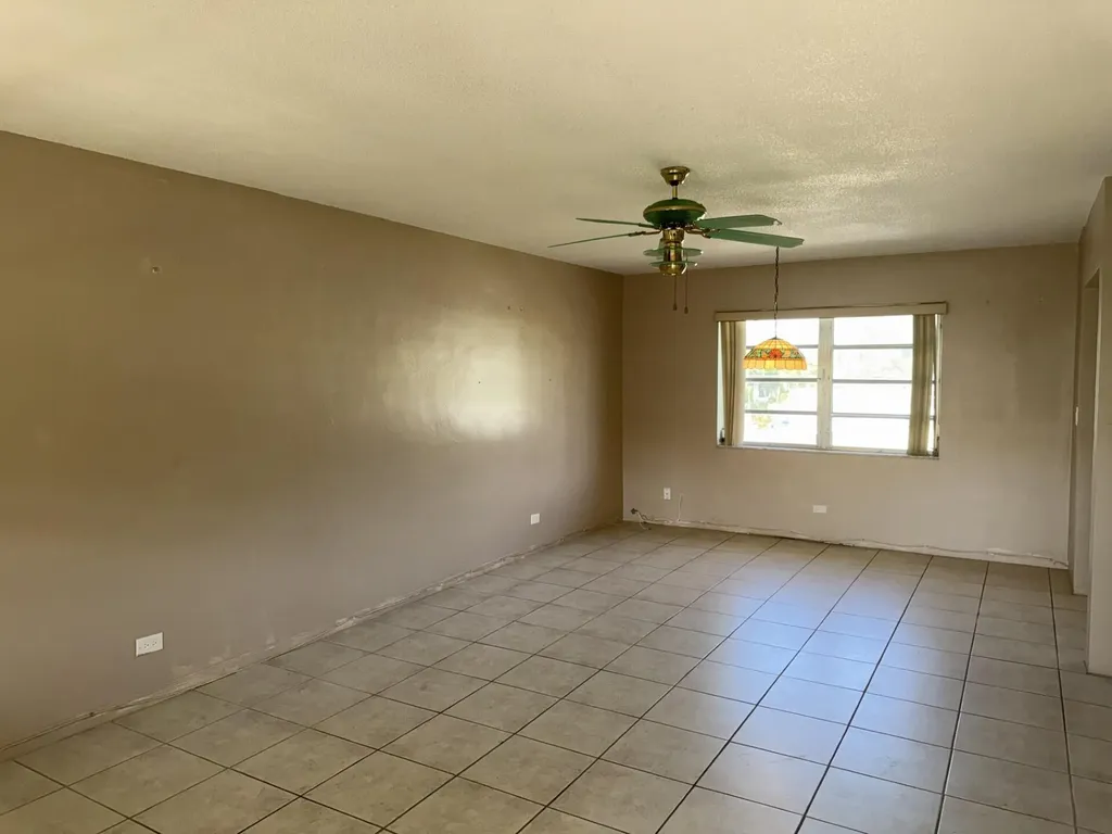 1501 E Arthur Street Hollywood FL 33020