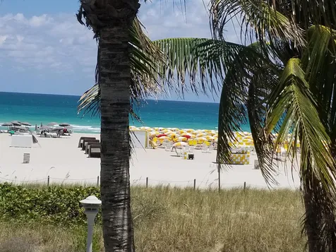 100 Lincoln Road Miami Beach FL 33139