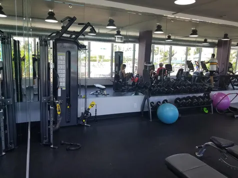 100 Lincoln Road Miami Beach FL 33139