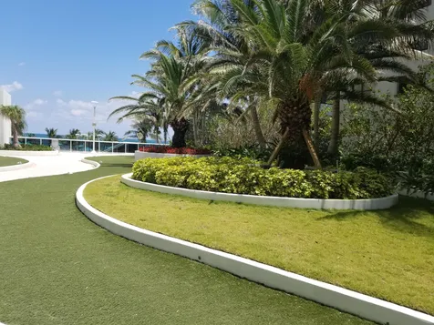 100 Lincoln Road Miami Beach FL 33139