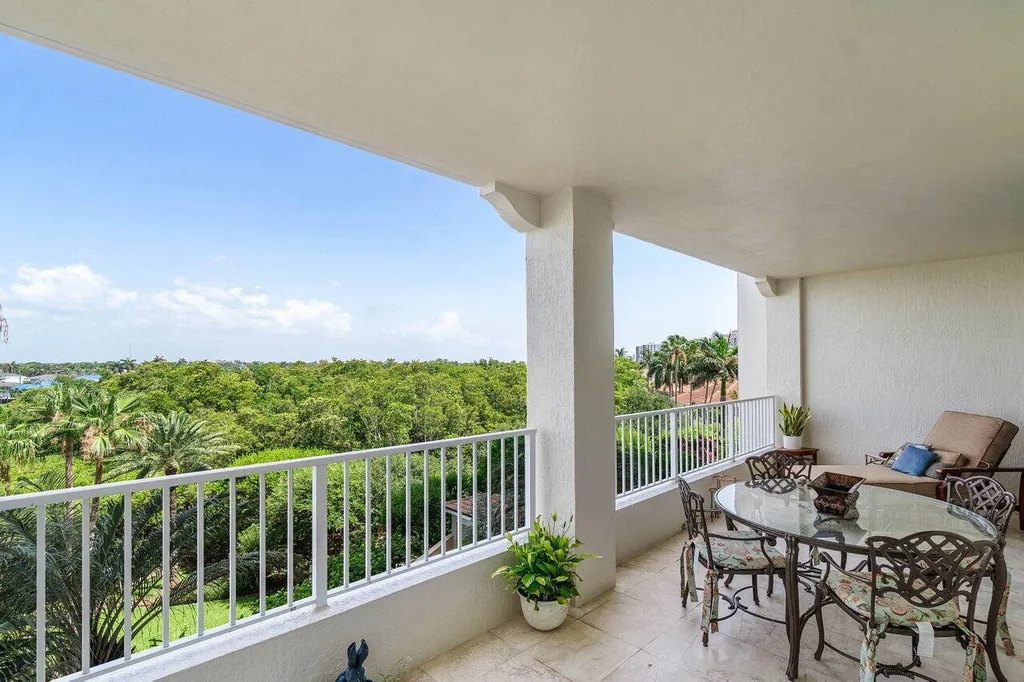 3720 S Ocean Boulevard Highland Beach FL 33487