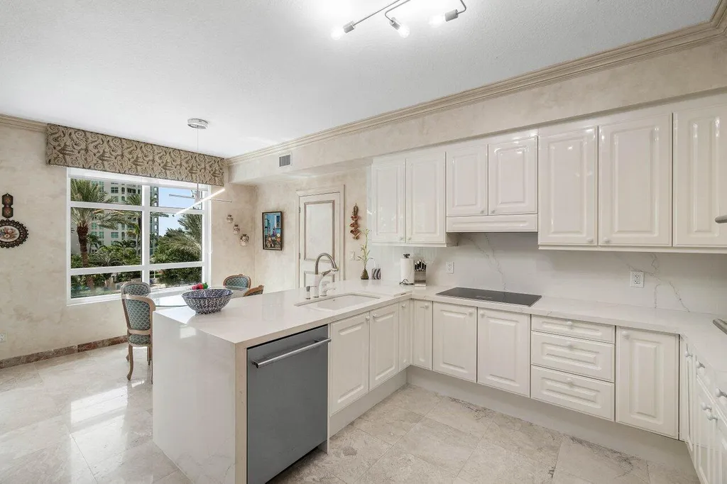 3720 S Ocean Boulevard Highland Beach FL 33487