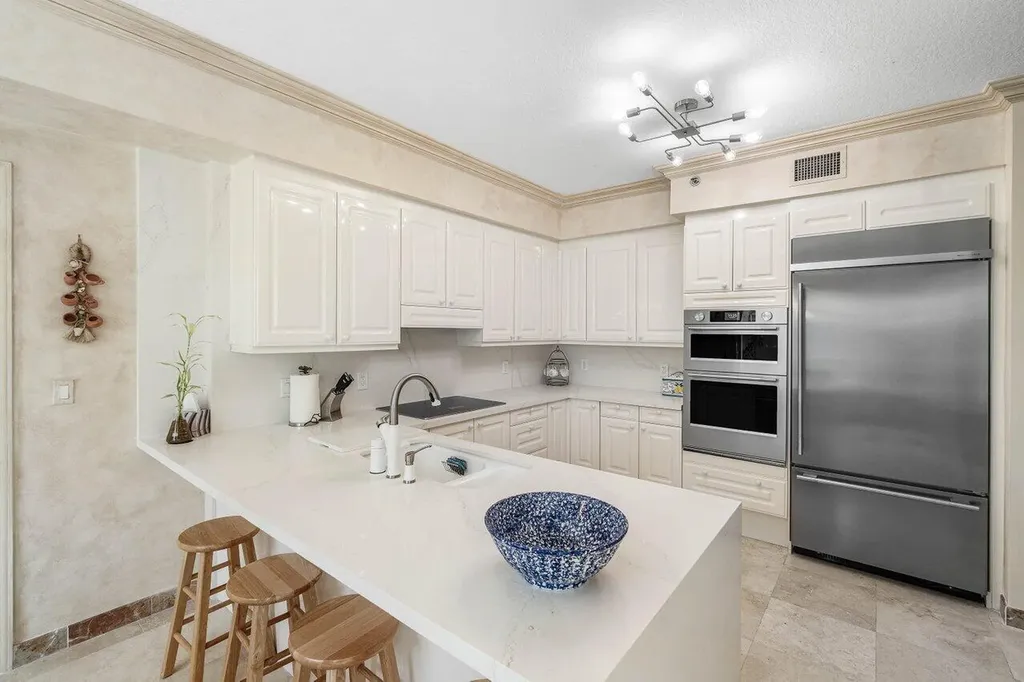 3720 S Ocean Boulevard Highland Beach FL 33487
