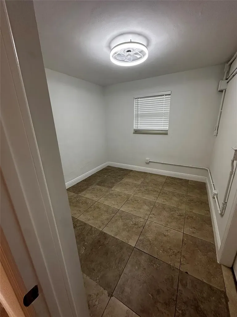 230 NE 21st Street Boca Raton FL 33431