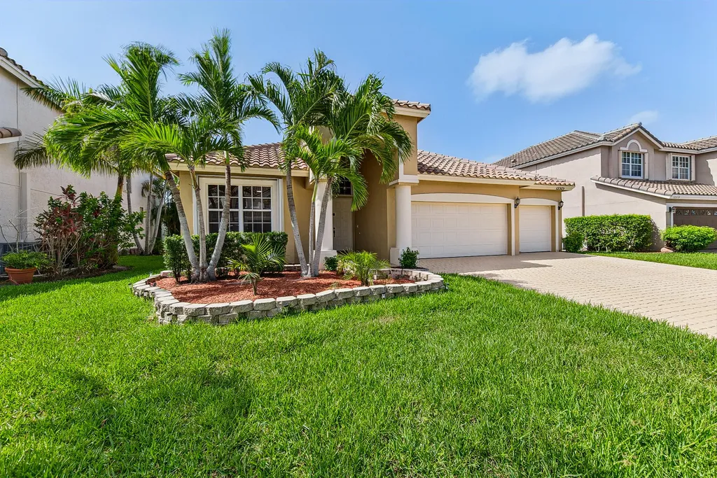 12325 Cascades Pointe Drive Boca Raton FL 33428