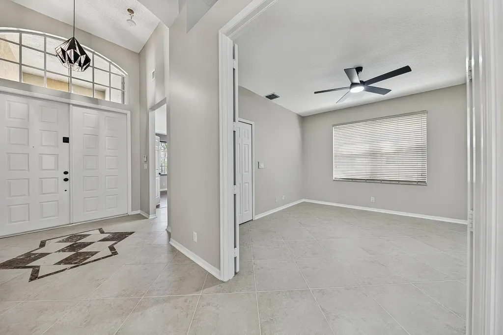 12325 Cascades Pointe Drive Boca Raton FL 33428