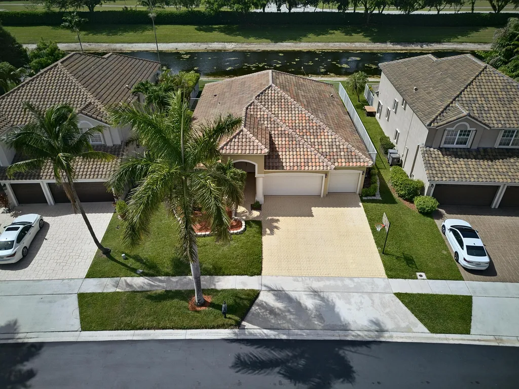12325 Cascades Pointe Drive Boca Raton FL 33428