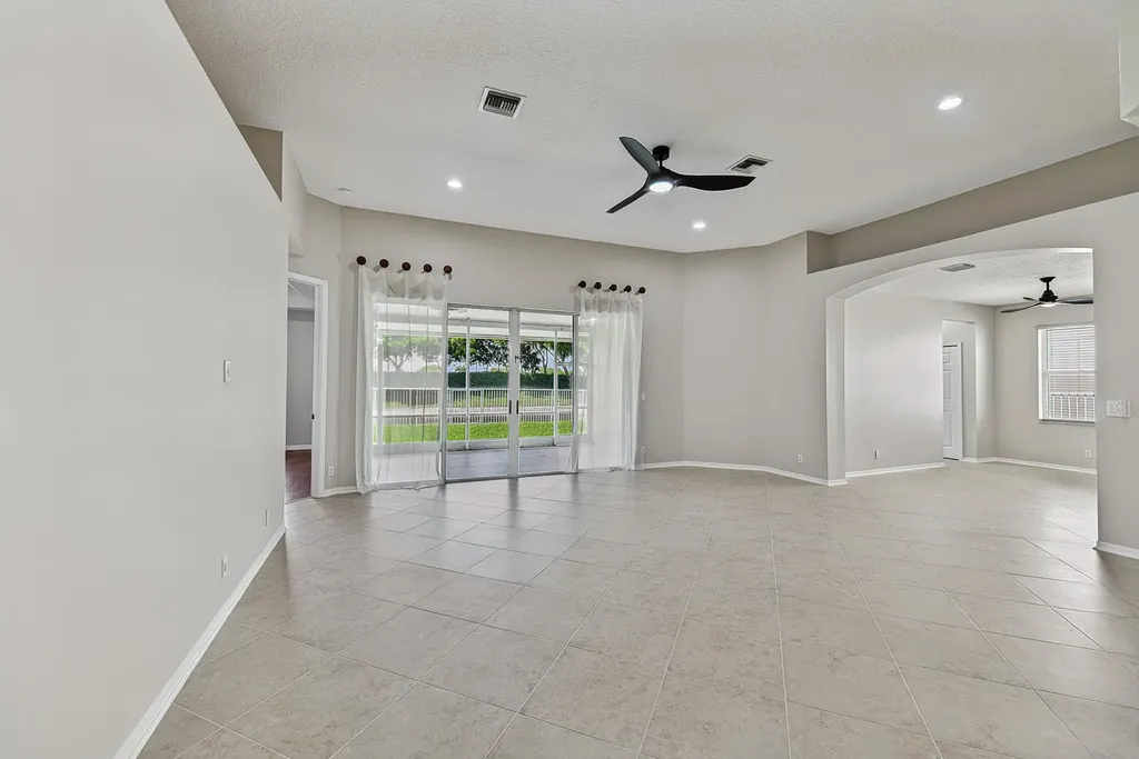 12325 Cascades Pointe Drive Boca Raton FL 33428