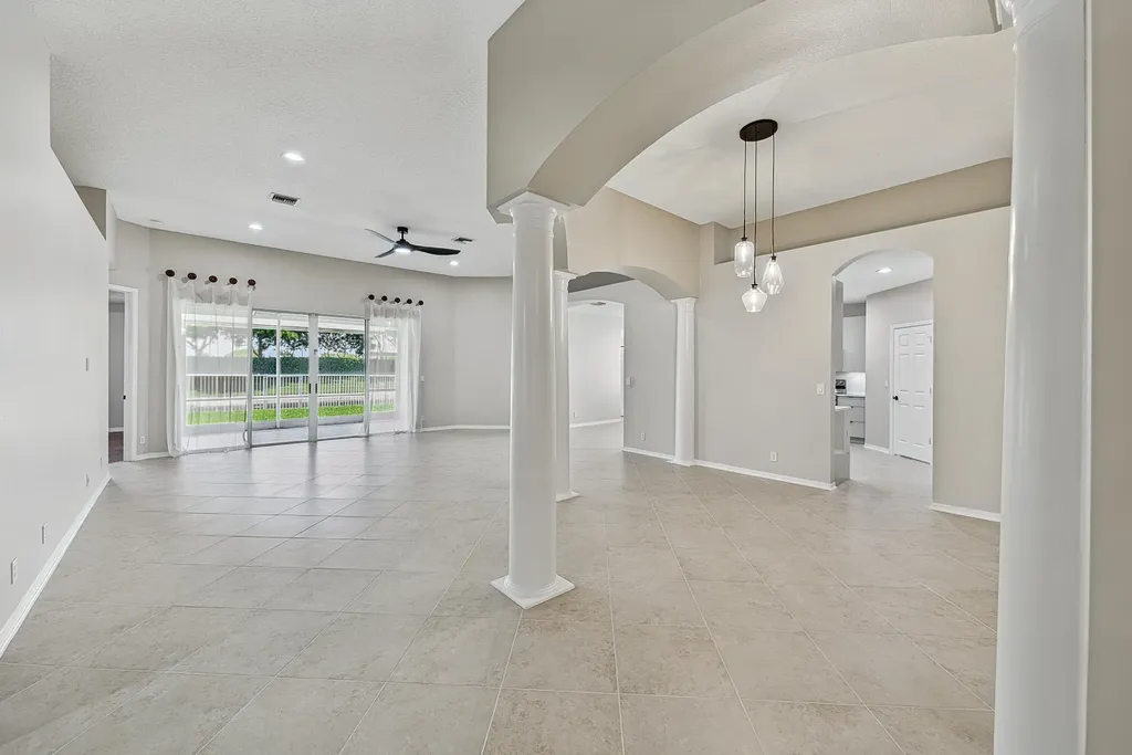 12325 Cascades Pointe Drive Boca Raton FL 33428