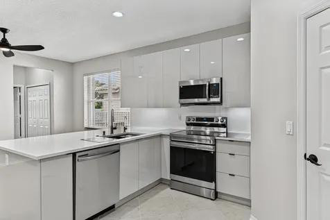 12325 Cascades Pointe Drive Boca Raton FL 33428