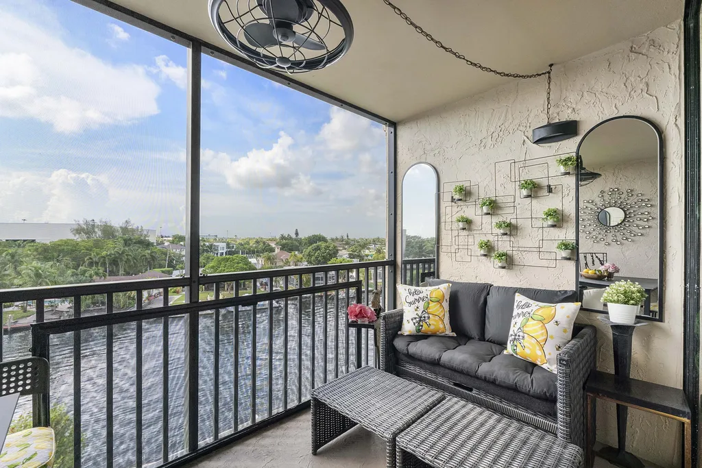 13 Royal Palm Way Boca Raton FL 33432