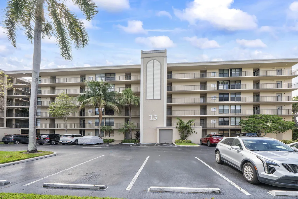 13 Royal Palm Way Boca Raton FL 33432