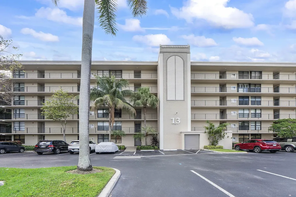 13 Royal Palm Way Boca Raton FL 33432