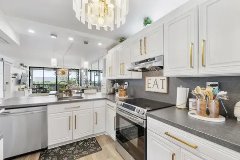 13 Royal Palm Way Boca Raton FL 33432