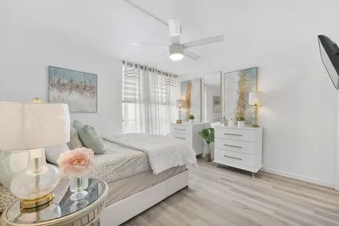 13 Royal Palm Way Boca Raton FL 33432