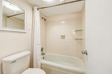 6 Royal Palm Way Boca Raton FL 33432