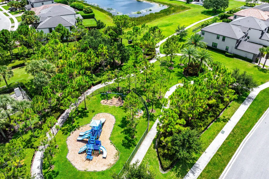 5428 Sandbirch Way Lake Worth FL 33463