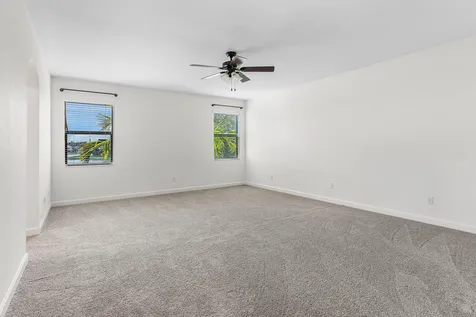 5428 Sandbirch Way Lake Worth FL 33463