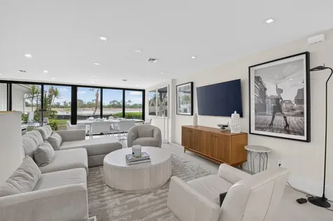 403 Bridgewood Court Boca Raton FL 33434