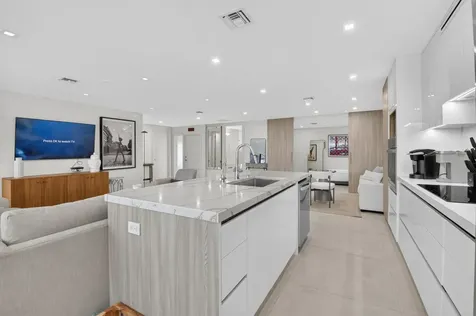 403 Bridgewood Court Boca Raton FL 33434
